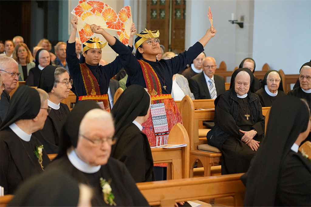 Galeriebild Feier der Ordensjubiläen 2026 in der Mutterhauskirche.