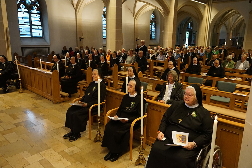 Galeriebild Feier der Ordensjubiläen 2026 in der Mutterhauskirche.